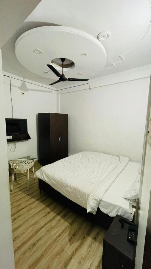 Hotel Pacific Grey By Wb Inn Lucknow Ngoại thất bức ảnh
