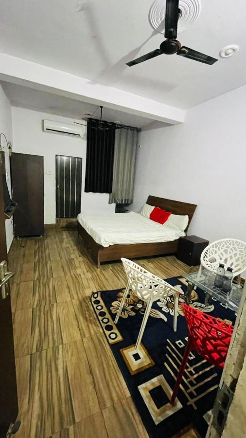Hotel Pacific Grey By Wb Inn Lucknow Ngoại thất bức ảnh